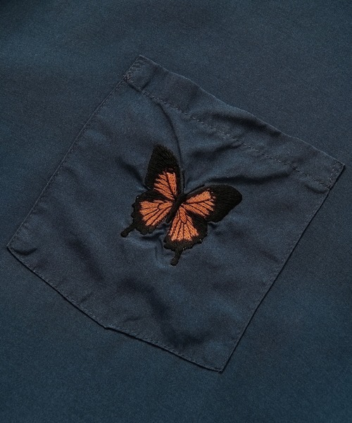 mando(マンド)の「mando / DADAIST BUTTERFLY SHIRTS《ESTNATION EXCLUSIVE》(シャツ/ブラウス・メンズ・ダークブラック/ライトホワイト・3/2)」の5枚目の写真