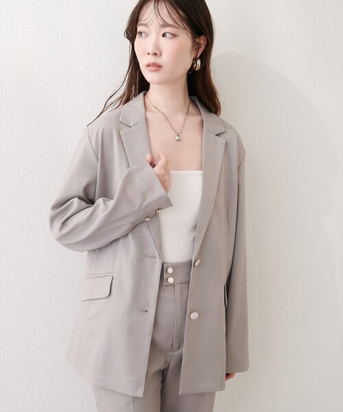 natural couture(ナチュラルクチュール)の「接触冷感マシンウォッシャブル防シワシングルテーラージャケット(テーラードジャケット・レディース・グレー/ライトベージュ/ネイビー・FREE)」の5枚目の写真