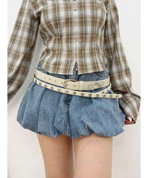EVRIS（エヴリス）の「バルーンデニムショートパンツ（デニムスカート・レディース・ブラック/ブルー・MEDIUM/SMALL）」の4枚目の写真