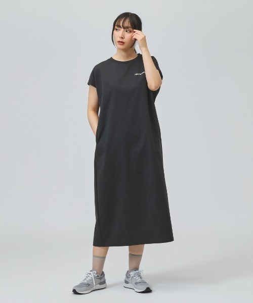 サ*ト様 New Balance ブラック ワンピース New Balance｜ニューバランス（レディース）のワンピース/ドレス
