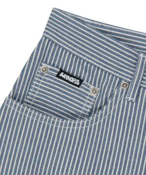 WKNDRS(ウィーキャンドース)の「PINSTRIPE SHORTS (L.BLUE)(その他パンツ・レディース・その他・MEDIUM/LARGE/X-LARGE)」の4枚目の写真