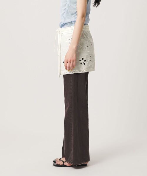 par&escala（パーアンドイエスカラ）の「＜par&escala＞MARGARITA スカート（スカート・レディース・ホワイト・XS/S）」の5枚目の写真