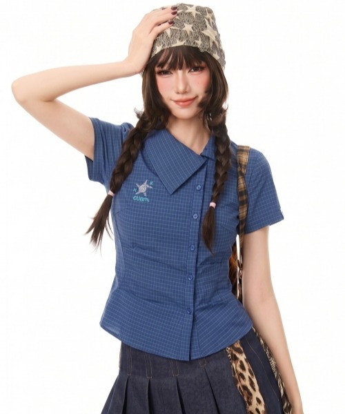 gossip!ロサンゼルス(ゴシップロサンゼルス)の「【Y2Kガーリー】アシンメトリーカラー チェック柄 ハートプリント 半袖シャツ(シャツ/ブラウス・レディース・ネイビー/マルチ・M)」の5枚目の写真