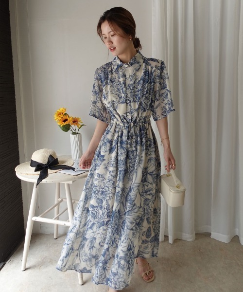 CORNERS(コーナーズ)の「線画フラワー柄シャツワンピース(ワンピース・レディース・グリーン/ブラック/ブルー・M)」の3枚目の写真