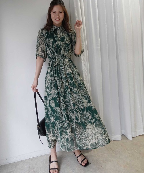 CORNERS(コーナーズ)の「線画フラワー柄シャツワンピース(ワンピース・レディース・グリーン/ブラック/ブルー・M)」の5枚目の写真