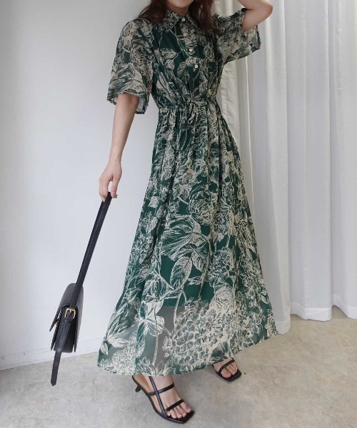 CORNERS(コーナーズ)の「線画フラワー柄シャツワンピース(ワンピース・レディース・グリーン/ブラック/ブルー・M)」の6枚目の写真