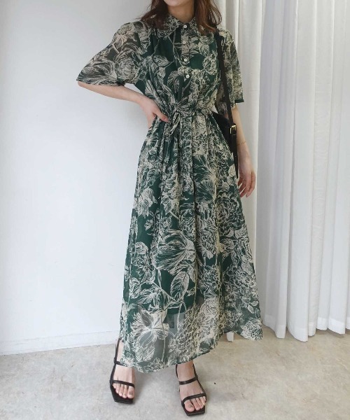 CORNERS(コーナーズ)の「線画フラワー柄シャツワンピース(ワンピース・レディース・グリーン/ブラック/ブルー・M)」の8枚目の写真