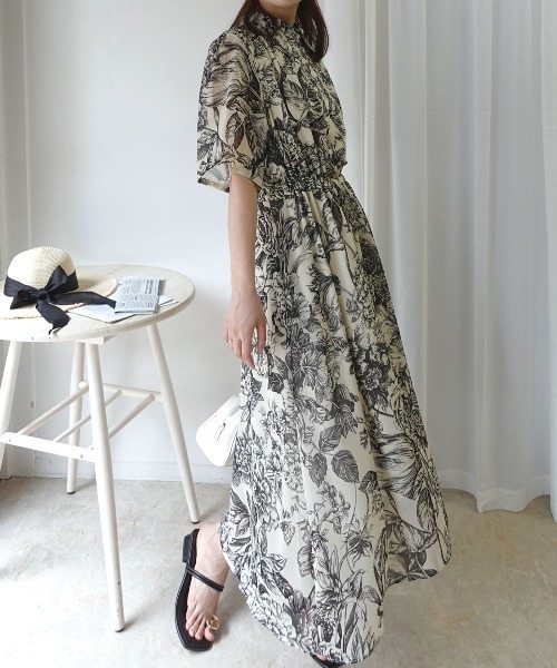 CORNERS(コーナーズ)の「線画フラワー柄シャツワンピース(ワンピース・レディース・グリーン/ブラック/ブルー・M)」の20枚目の写真