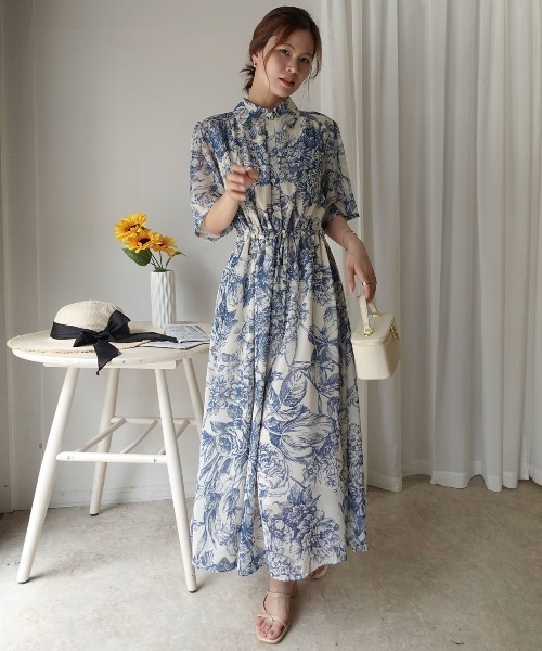 CORNERS(コーナーズ)の「線画フラワー柄シャツワンピース(ワンピース・レディース・グリーン/ブラック/ブルー・M)」の9枚目の写真