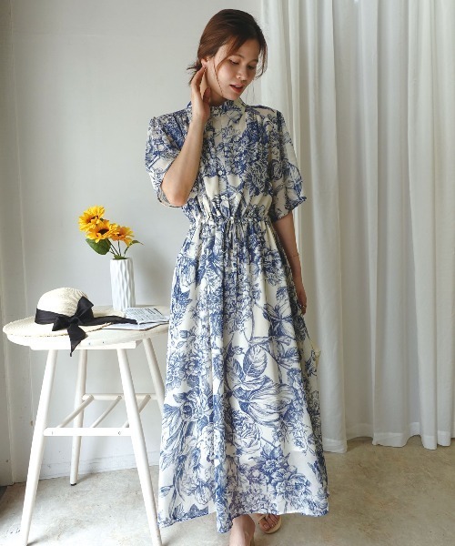 CORNERS(コーナーズ)の「線画フラワー柄シャツワンピース(ワンピース・レディース・グリーン/ブラック/ブルー・M)」の10枚目の写真