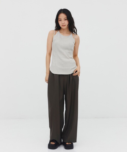 UNITED TOKYO(ユナイテッドトウキョウ)の「【万能】レイヤードホルターカップインキャミソール|夏服/ウォッシャブル/ブラトップ/シーズンレス/極上の着心地(キャミソール・レディース・ブラック/ベージュ・FREE)」の13枚目の写真