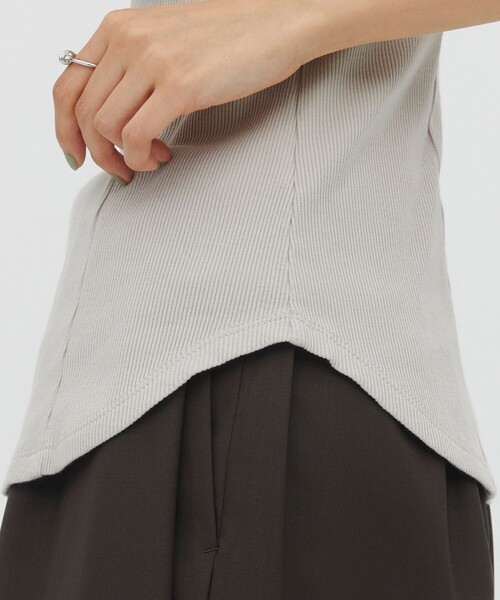 UNITED TOKYO(ユナイテッドトウキョウ)の「【万能】レイヤードホルターカップインキャミソール|夏服/ウォッシャブル/ブラトップ/シーズンレス/極上の着心地(キャミソール・レディース・ブラック/ベージュ・FREE)」の5枚目の写真