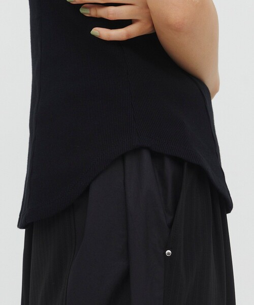 UNITED TOKYO(ユナイテッドトウキョウ)の「【万能】レイヤードホルターカップインキャミソール|夏服/ウォッシャブル/ブラトップ/シーズンレス/極上の着心地(キャミソール・レディース・ブラック/ベージュ・FREE)」の15枚目の写真