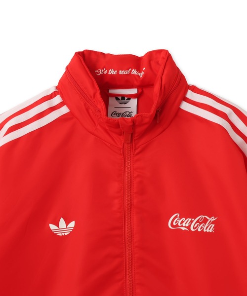 adidas(アディダス)の「adidas COCA COLA CLASSIC SPORT NYLON PARKA / アディダス コカ コーラ クラシック スポーツ ナイロン パーカー(ナイロンジャケット・メンズ・レッド・XL/L/M/S/XXL)」の5枚目の写真