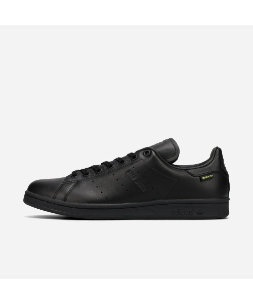 adidas Originals(アディダスオリジナルス)の「adidas STAN SMITH GTX / アディダス スタンスミス ゴアテックス / JR3329(スニーカー・メンズ・ブラック・29.5cm/29cm/23.5cm/23cm/22.5cm/22cm/28.5cm/28cm/27.5cm/27cm/26.5cm/26cm/25.5cm/25cm/24.5cm/24cm/30cm)」の4枚目の写真