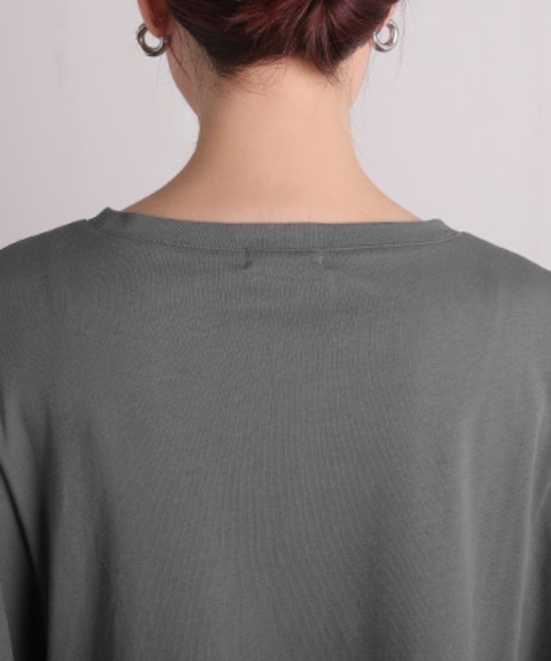 HUG.U(ハグユー)の「「アセナイン」 汗ジミ軽減 変形Tシャツワンピ(ワンピース・レディース・レッド/ブラック/グレイッシュブルー/ダークグレー/オリーブ/ライトグレー・FREE)」の10枚目の写真