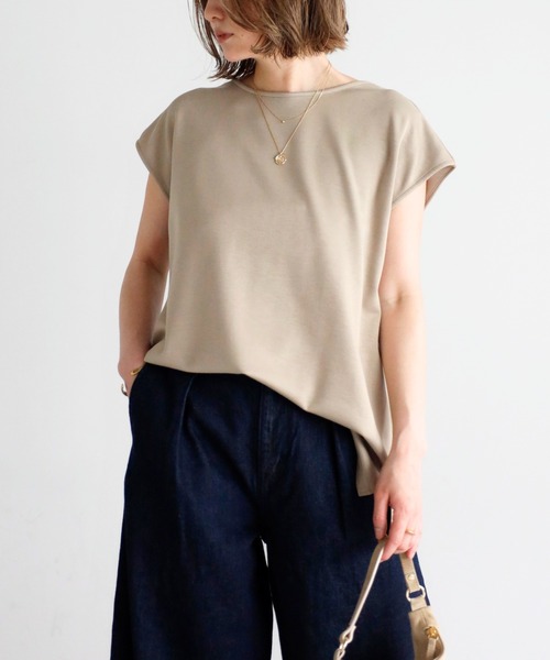model：H158 着用サイズ：FREE