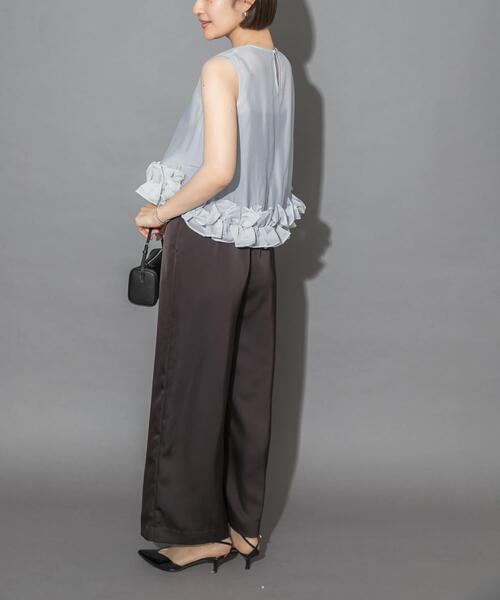 URBAN RESEARCH ROSSO WOMEN(アーバンリサーチ ロッソ)の「フリルヘムブラウスセットアップ(その他パンツ・レディース・ライトブルー/オフホワイト・FREE)」の18枚目の写真