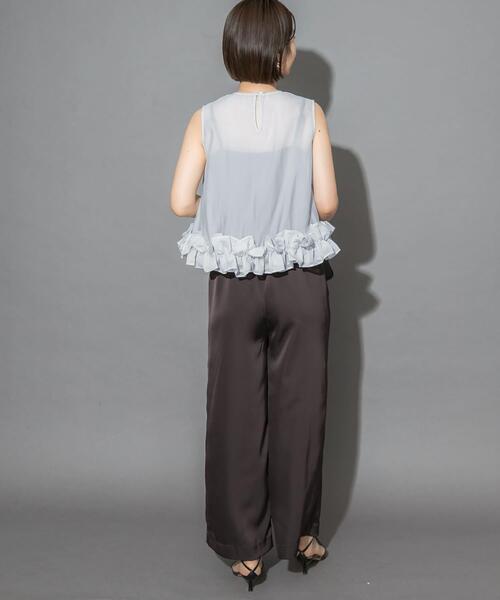 URBAN RESEARCH ROSSO WOMEN(アーバンリサーチ ロッソ)の「フリルヘムブラウスセットアップ(その他パンツ・レディース・ライトブルー/オフホワイト・FREE)」の20枚目の写真