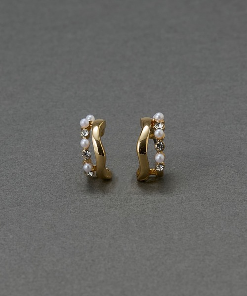 Phoebe（フィービィー）の「【金属アレルギー対応】ダブルラインパールビジューフープピアス/ニッケルフリー　結婚式二次会 セレモニー フォーマル（ピアス（両耳用）・レディース・ホワイト・FREE）」の5枚目の写真