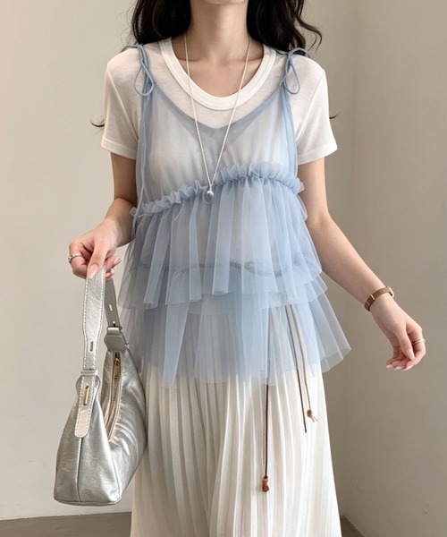 gossip!ロサンゼルス(ゴシップロサンゼルス)の「ショルダーリボン紐付き Vネックチュールキャミトップス 重ね着用オーバーレイ(キャミソール・レディース・ホワイト/ブルー・M)」の5枚目の写真