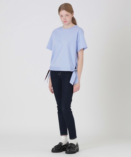BLUE LABEL CRESTBRIDGE(ブルーレーベルクレストブリッジ)の「【一部店舗限定】ハイゲージポンチヘムリボンTシャツ(Tシャツ/カットソー・レディース・オフホワイト/ブラック/ブルー・38/40)」の16枚目の写真
