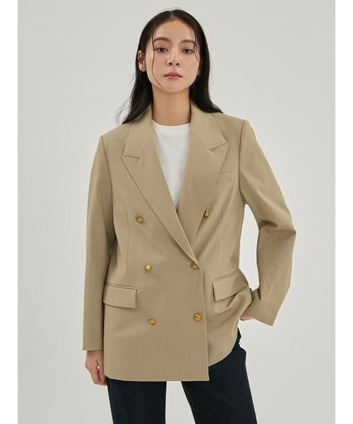 Mila Owen(ミラオーウェン)の「金釦ダブルブレストロングブレザー(テーラードジャケット・レディース・ダークネイビー/ベージュ・F)」の11枚目の写真