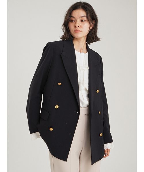 Mila Owen(ミラオーウェン)の「金釦ダブルブレストロングブレザー(テーラードジャケット・レディース・ダークネイビー/ベージュ・F)」の4枚目の写真