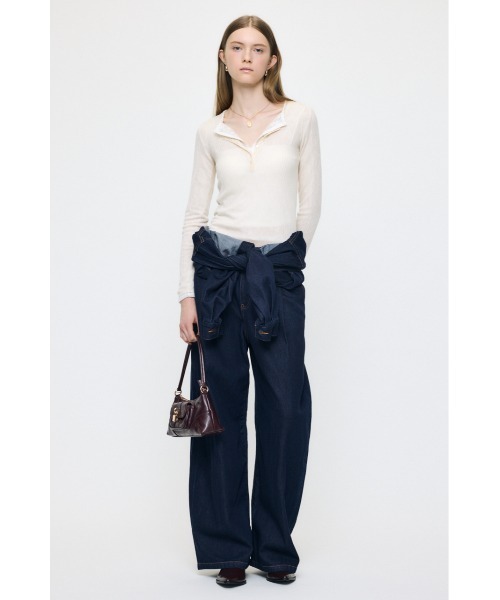 MOUSSY（マウジー）の「TUCKED DENIM ジャンプスーツ（つなぎ/オールインワン・レディース・ブラウン/ワンウォッシュ・2/1）」の19枚目の写真