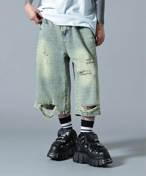 L.H.P(エルエイチピー)の「MAVYTH/メヴィス/CLASH DENIM SHORTS(デニムパンツ・レディース・ブルー系その他3・XL/L)」の1枚目の写真