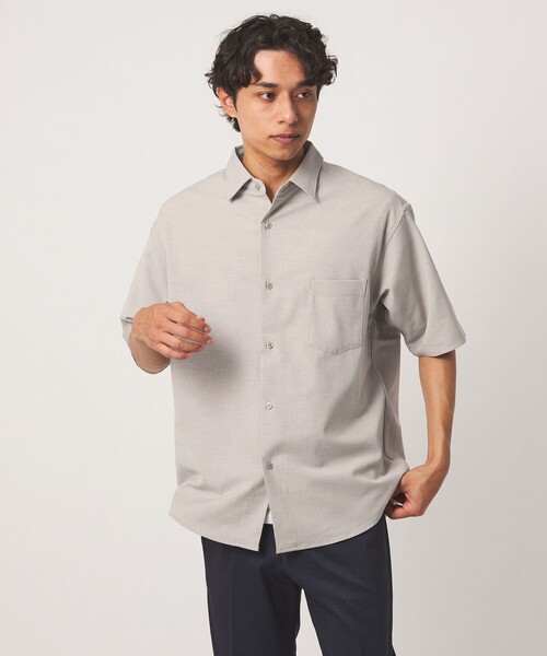 A DAY IN THE LIFE UNITED ARROWS(アデイインザライフユナイテッドアローズ)の「ドライ スラブドビー ワイド レギュラーカラーシャツ-吸水速乾-<A DAY IN THE LIFE>(シャツ/ブラウス・メンズ・ベージュ/ネイビー/ダークグレー・M/L)」の1枚目の写真