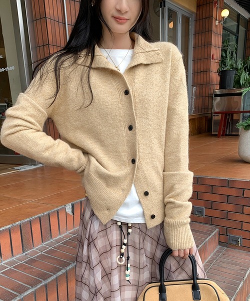 AMAJI(アマジ)の「ハイネック ニットカーディガン(カーディガン/ボレロ・レディース・ホワイト/ブラック/ベージュ/ブラウン/グレー・SMALL/MEDIUM/LARGE)」の5枚目の写真