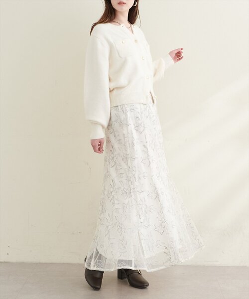 natural couture(ナチュラルクチュール)の「チュール刺繍マーメイドスカート(スカート・レディース・ブラウン/オフホワイト/ネイビー・FREE)」の6枚目の写真