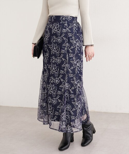 natural couture(ナチュラルクチュール)の「チュール刺繍マーメイドスカート(スカート・レディース・ブラウン/オフホワイト/ネイビー・FREE)」の19枚目の写真