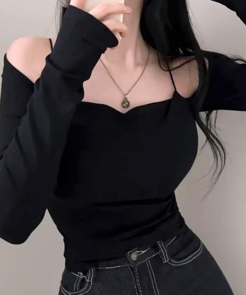 Riff(リフ)の「サイドシャーリングオフショル長袖トップス(Tシャツ/カットソー・レディース・ブラック/パープル/チャコールグレー・FREE)」の2枚目の写真