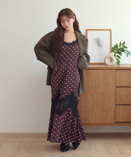 Ambre Neige(アンブルネージュ)の「assorted patterns lace damisole dress / アソートガラレースキャミワンピース(ワンピース・レディース・ブラック/ダークブラウン/ボルドー・FREE)」の9枚目の写真