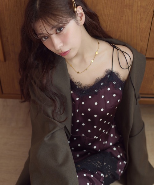 Ambre Neige(アンブルネージュ)の「assorted patterns lace damisole dress / アソートガラレースキャミワンピース(ワンピース・レディース・ブラック/ダークブラウン/ボルドー・FREE)」の4枚目の写真