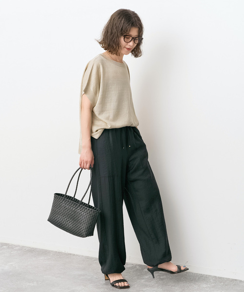 Spick & Span（スピックアンドスパン）の「《WEB限定 / 追加2》ドレープツイルイージーファティーグパンツ（その他パンツ・レディース・ベージュ/ブラック・38/36）」の10枚目の写真