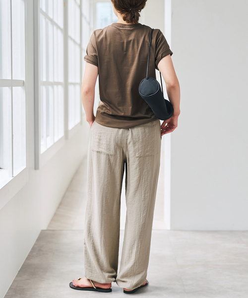Spick & Span（スピックアンドスパン）の「《WEB限定 / 追加2》ドレープツイルイージーファティーグパンツ（その他パンツ・レディース・ベージュ/ブラック・38/36）」の14枚目の写真