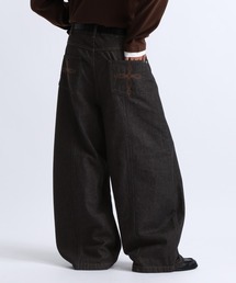 MOTIF EMBROIDERED BAGGY CURVED DENIM PANTS / モチーフ刺繍バギーカーブデニムパンツ