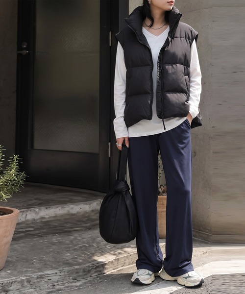 antiqua(アンティカ)の「刺繍ロゴ ダウンベスト(ダウンベスト・レディース・ブラック/アイボリー・ONESIZE)」の13枚目の写真