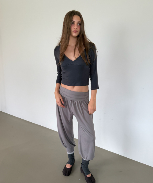 ASURA(アスラ)の「3/4 SLEEVES WRAP T (CHARCOAL)(Tシャツ/カットソー・レディース・その他・OS)」の1枚目の写真