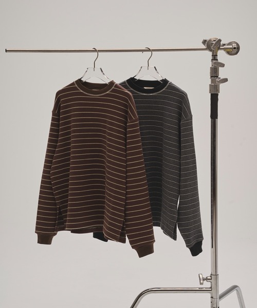 TODAYFUL（トゥデイフル）の「[TODAYFUL/トゥデイフル] マルチボーダー オーバーサイズロングスリーブTシャツ（Tシャツ/カットソー・レディース・チャコールグレー/ブラウン・F）」の3枚目の写真