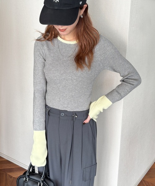 ISOOK(アイスー)の「【ISOOK / アイスー】配色リンガーリブニット / バイカラー リンガーニット リブニット 指穴 サムホール フィンガーホール ロングスリーブ 長袖 ZOZOTOWN限定(Tシャツ/カットソー・レディース・ブラウン/グレー・FREE)」の13枚目の写真