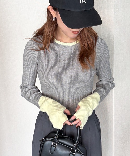 ISOOK(アイスー)の「【ISOOK / アイスー】配色リンガーリブニット / バイカラー リンガーニット リブニット 指穴 サムホール フィンガーホール ロングスリーブ 長袖 ZOZOTOWN限定(Tシャツ/カットソー・レディース・ブラウン/グレー・FREE)」の10枚目の写真