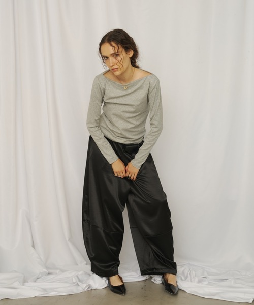 AIC.(エーアイシー)の「ベーシックロングスリーブトップス(Tシャツ/カットソー・レディース・ブラック/オフホワイト/ブラウン/ダークグレー/ネイビー/グレー・FREE)」の15枚目の写真