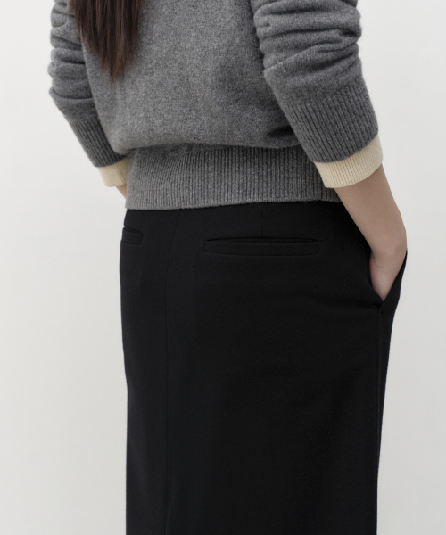 MUSINSA STANDARD WOMAN（ムシンサスタンダードウーマン）の「ウィメンズブラシストレートマキシスカート[ブラック]（スカート・レディース・その他・MEDIUM/LARGE/SMALL/X-SMALL）」の5枚目の写真