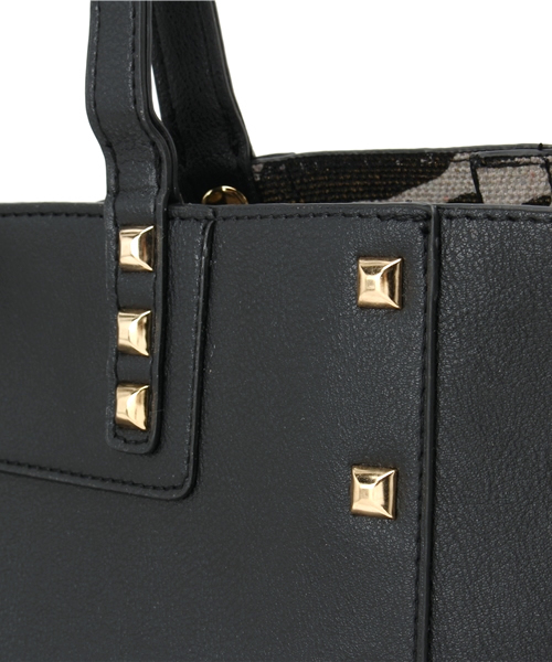 SAC'S BARJean(サックスバージーン)の「【Qu'est ce Que Le "Design"?】スタッヅトート (トートバッグ・レディース・ブラック/グレイッシュベージュ/ベージュ・FREE)」の6枚目の写真