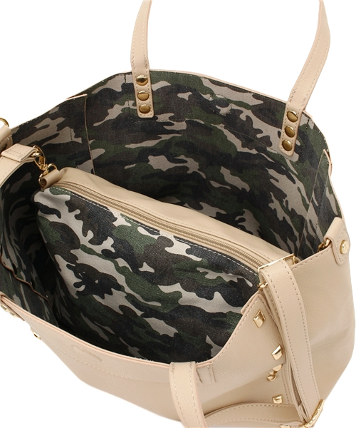 SAC'S BARJean(サックスバージーン)の「【Qu'est ce Que Le "Design"?】スタッヅトート (トートバッグ・レディース・ブラック/グレイッシュベージュ/ベージュ・FREE)」の8枚目の写真