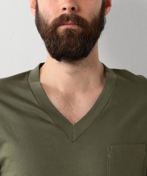 UNITED ARROWS（ユナイテッドアローズ）の「UA ECSP コットン Vネック カットソー◆（Tシャツ/カットソー・メンズ・オリーブ・LARGE/X-SMALL/X-LARGE/MEDIUM/SMALL）」の6枚目の写真